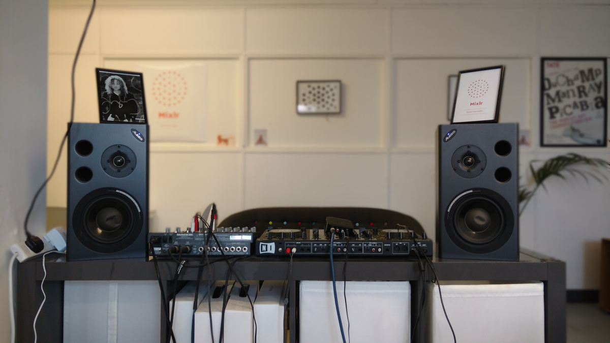 The Mixlr office sound system